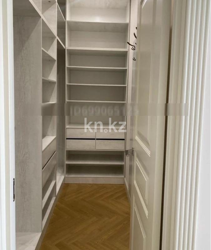 Аренда 4-комнатной квартиры, 200 м² в Алматы - фото 16