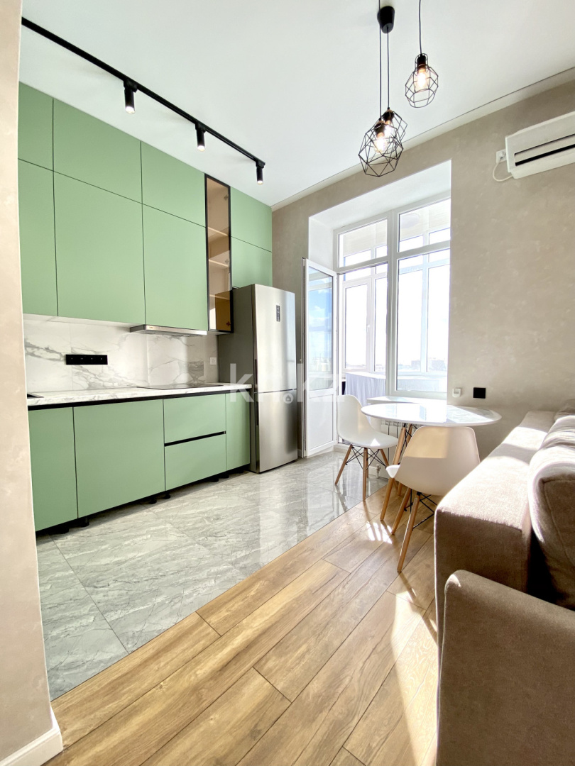 Аренда 1-комнатной квартиры посуточно, 38 м², ул. Казыбек би, дом  5а в Астане - фото 5