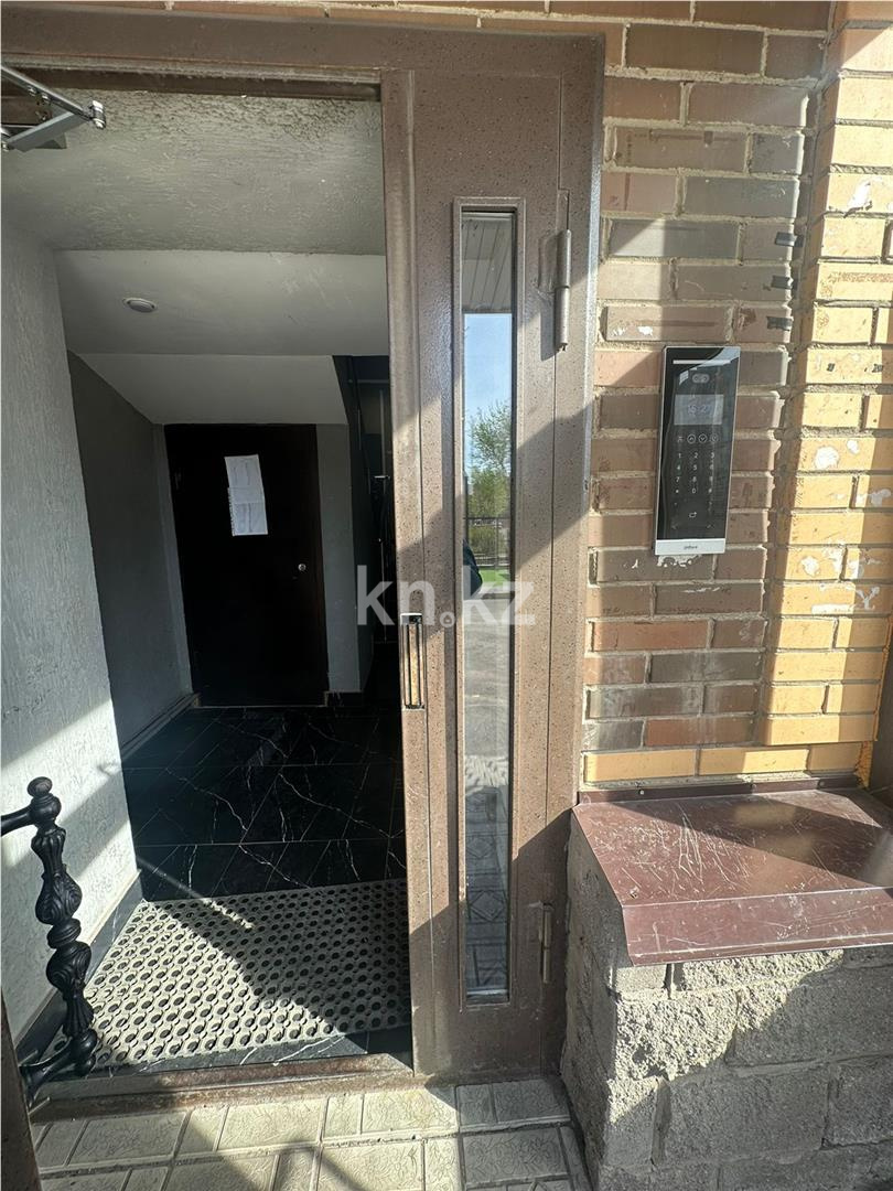 Продажа 3-комнатной квартиры, 91 м² в Караганде