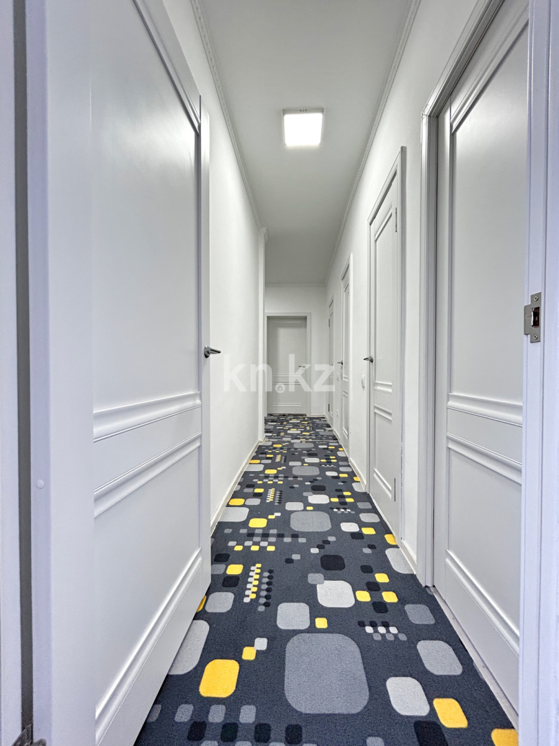 Продажа 4-комнатной квартиры, 90 м² в Алматы - фото 32
