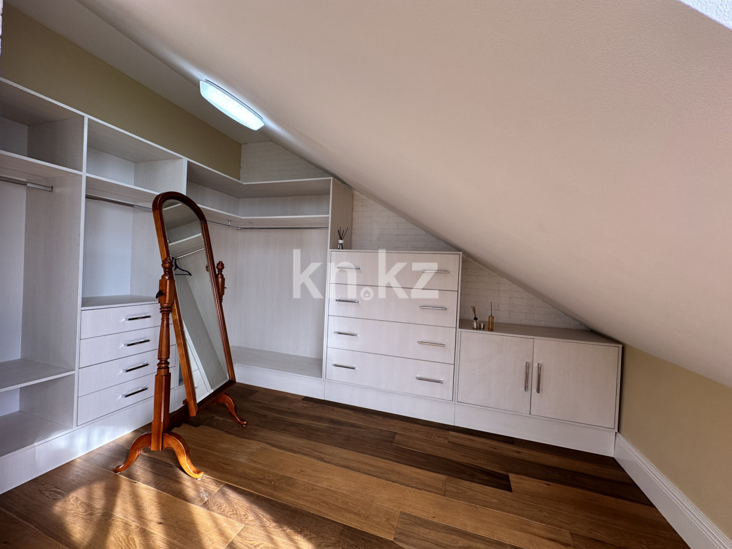 Продажа 7-комнатного дома, 341 м², ул. Рыскулбекова, дом  19/1 - ул. Аскарова в Алматы - фото 23