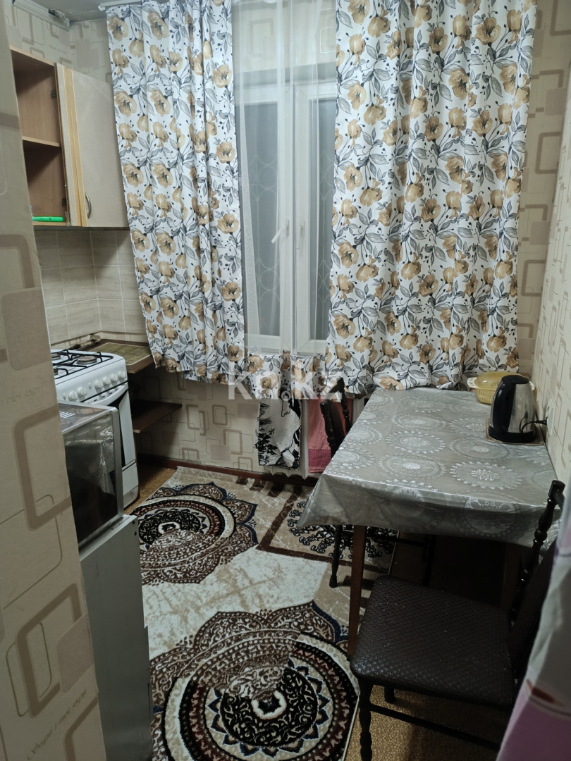 Аренда 1-комнатной квартиры посуточно, 38 м², Айнабулак-3 мкр-н, дом  112 в Алматы - фото 2