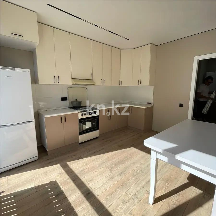 Продажа 2-комнатной квартиры, 70 м², ул. К. Шарипова, дом  206/4 в Алматы - фото 3