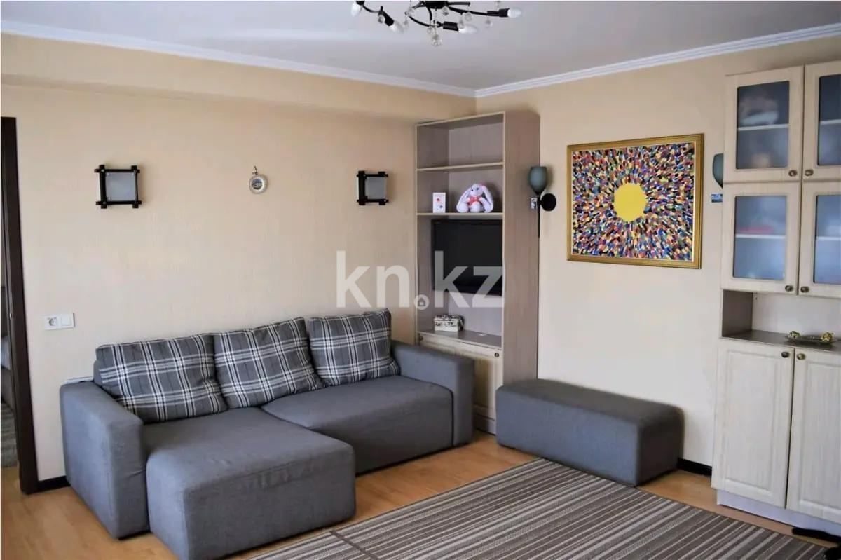 Продажа 2-комнатной квартиры, 42 м², мкр-н Алтай-2, дом  6 в Алматы