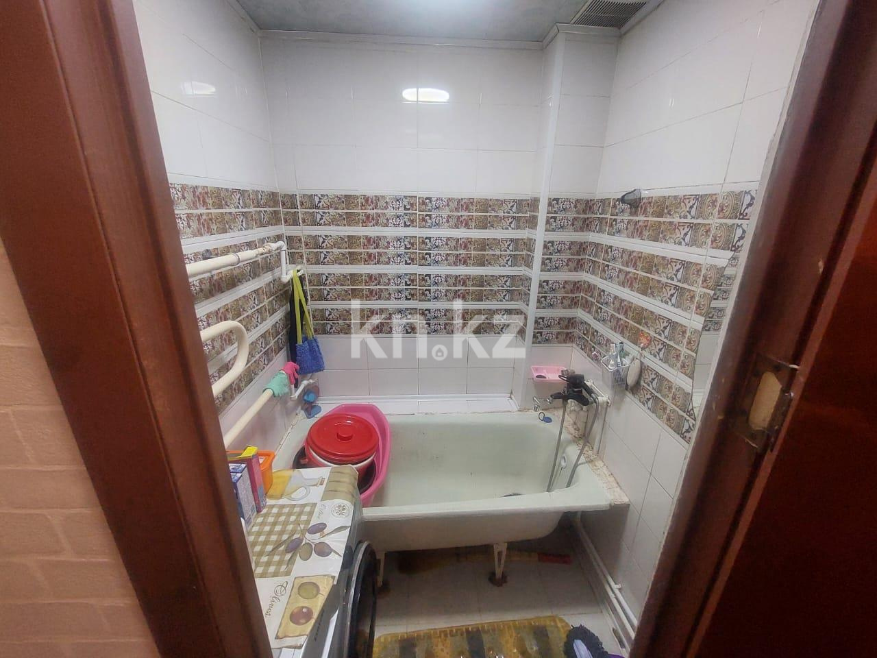 Продажа 3-комнатной квартиры, 68 м², ул. Байсеитовой в Темиртау - фото 8