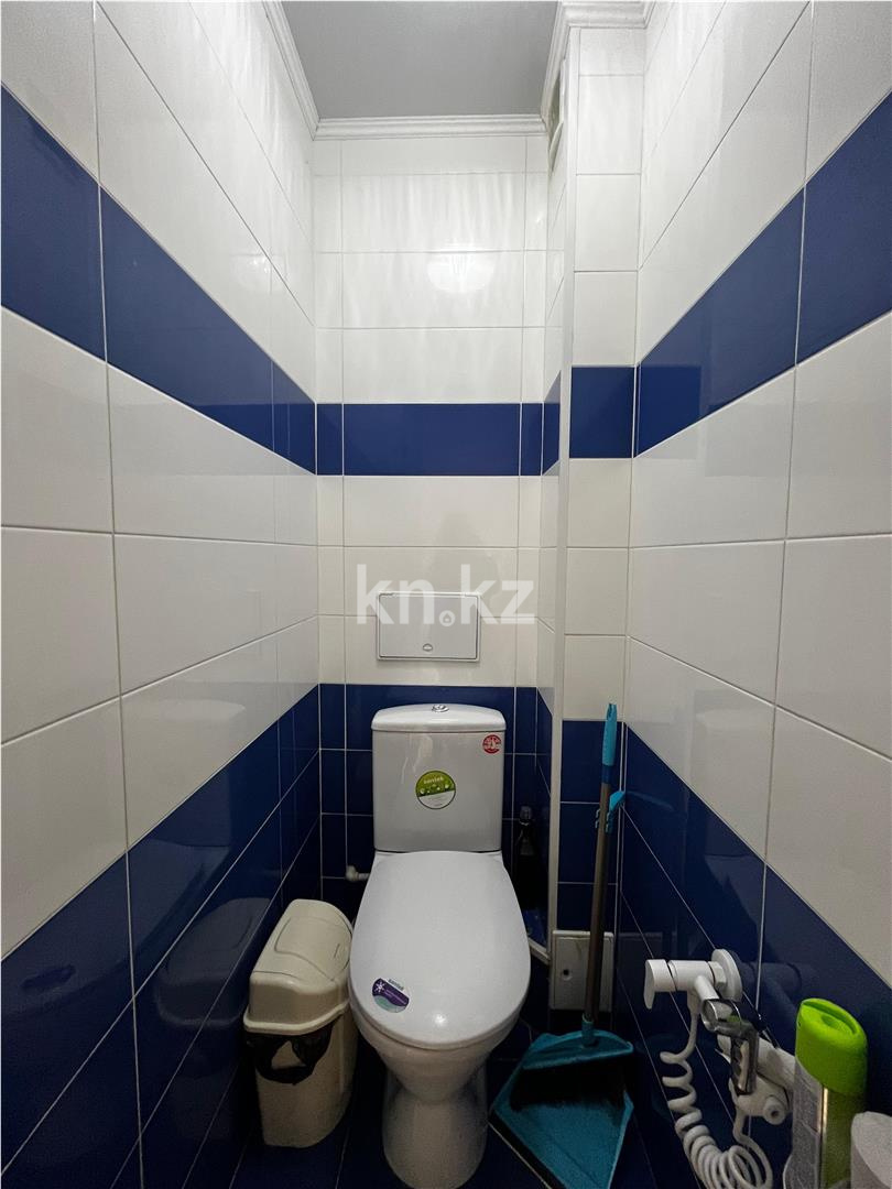 Продажа 5-комнатной квартиры, 107 м², мкр. Голубые Пруды в Караганде - фото 16