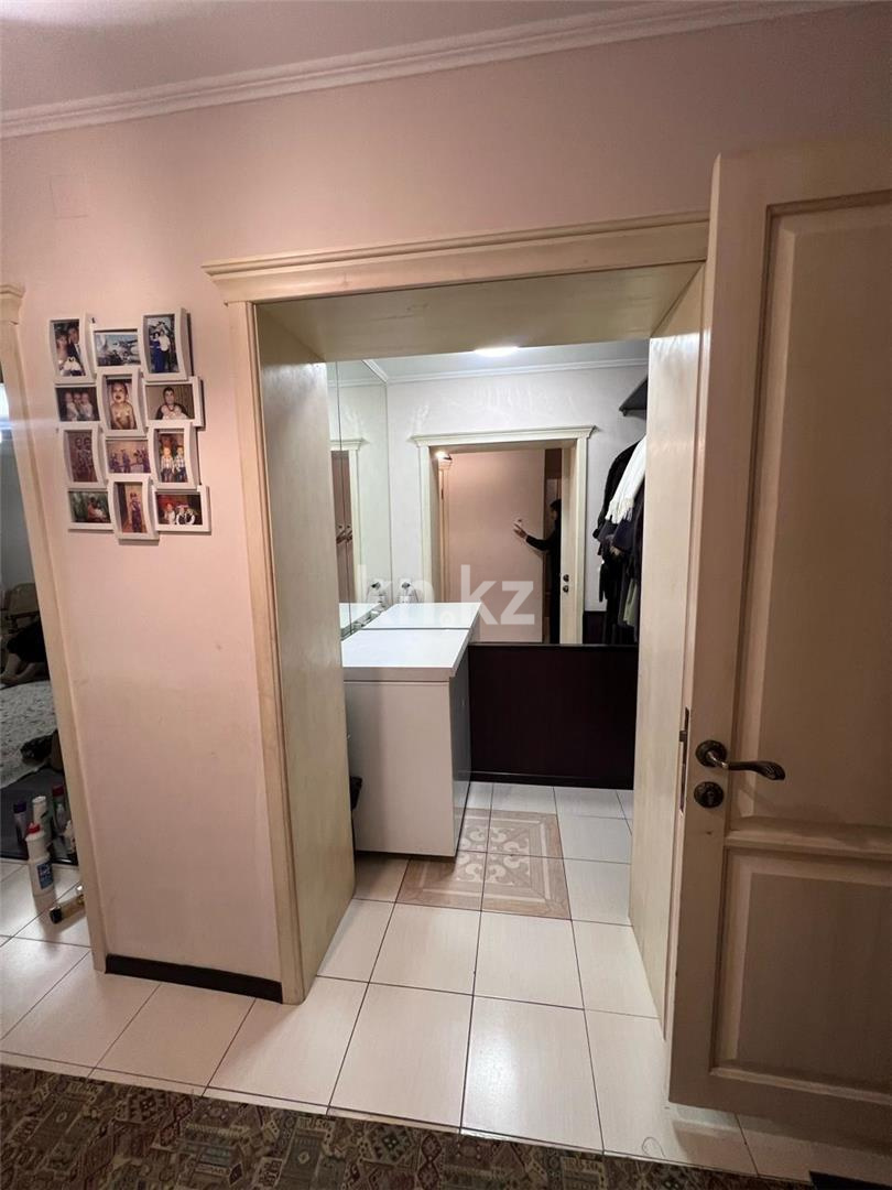 Продажа 3-комнатной квартиры, 68 м², пр. Шахтеров, дом  31 в Караганде - фото 20