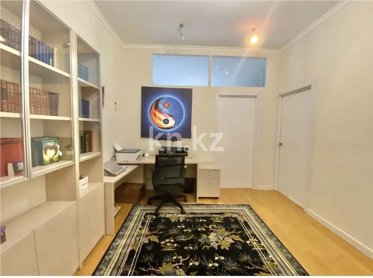 Продажа 3-комнатной квартиры, 136 м² в Астане - фото 3