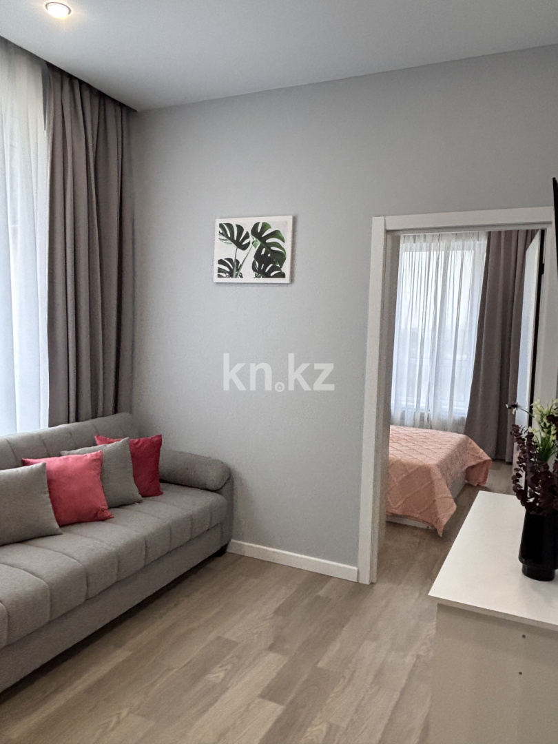 Аренда 3-комнатной квартиры посуточно, 60 м², Сейфуллина, дом  416 - ул. Макатаева в Алматы - фото 6