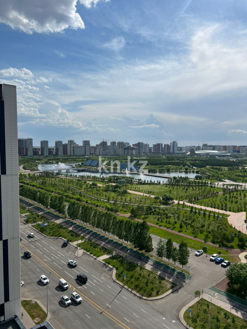 Продажа 3-комнатной квартиры, 90 м², ул. Туркестан, дом  14 - Туркестан 14 — Туркистан - Орынбор в Астане - фото 17