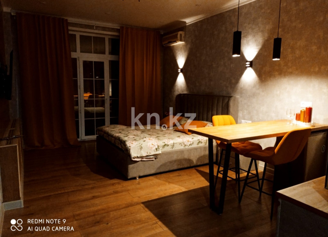 Аренда 1-комнатной квартиры посуточно, 36 м² в Уральске - фото 2