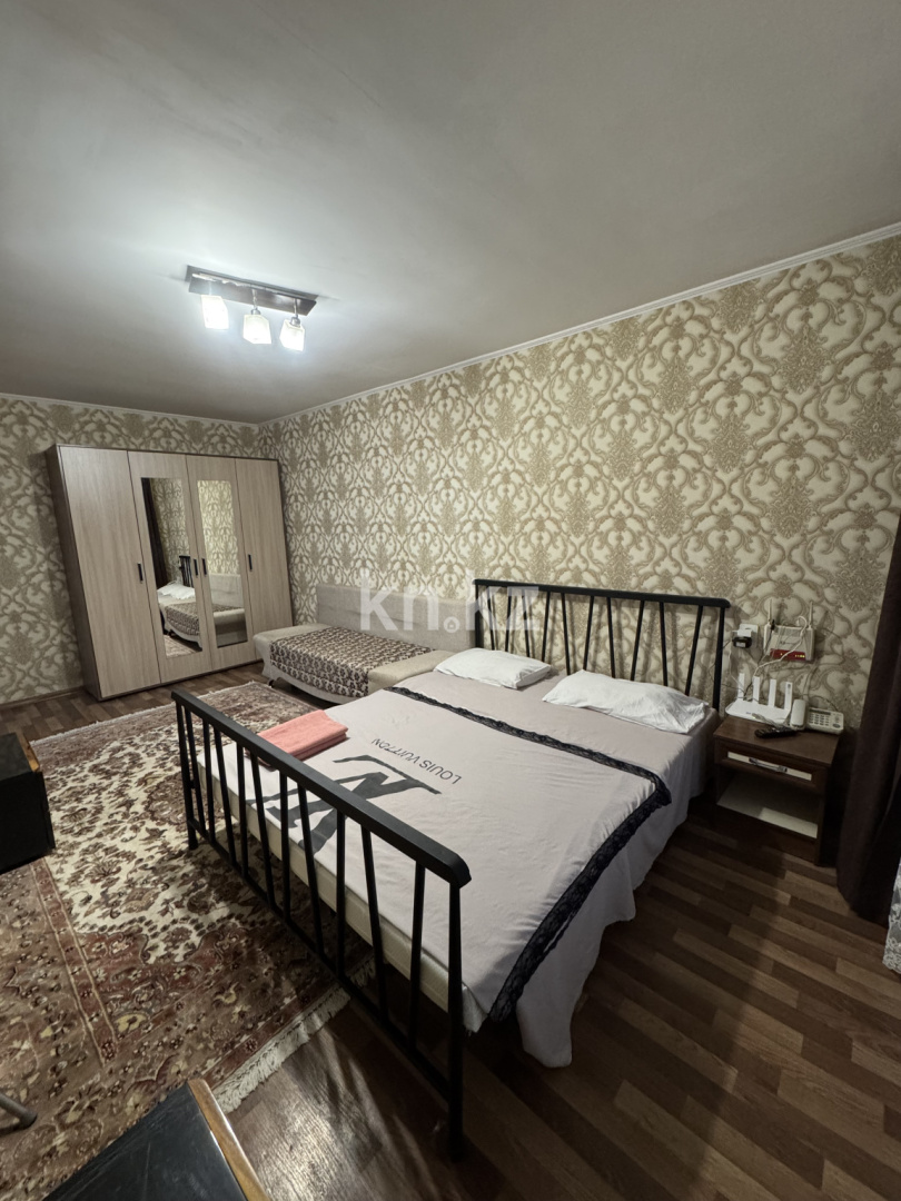Аренда 1-комнатной квартиры посуточно, 40 м² в Алматы - фото 5
