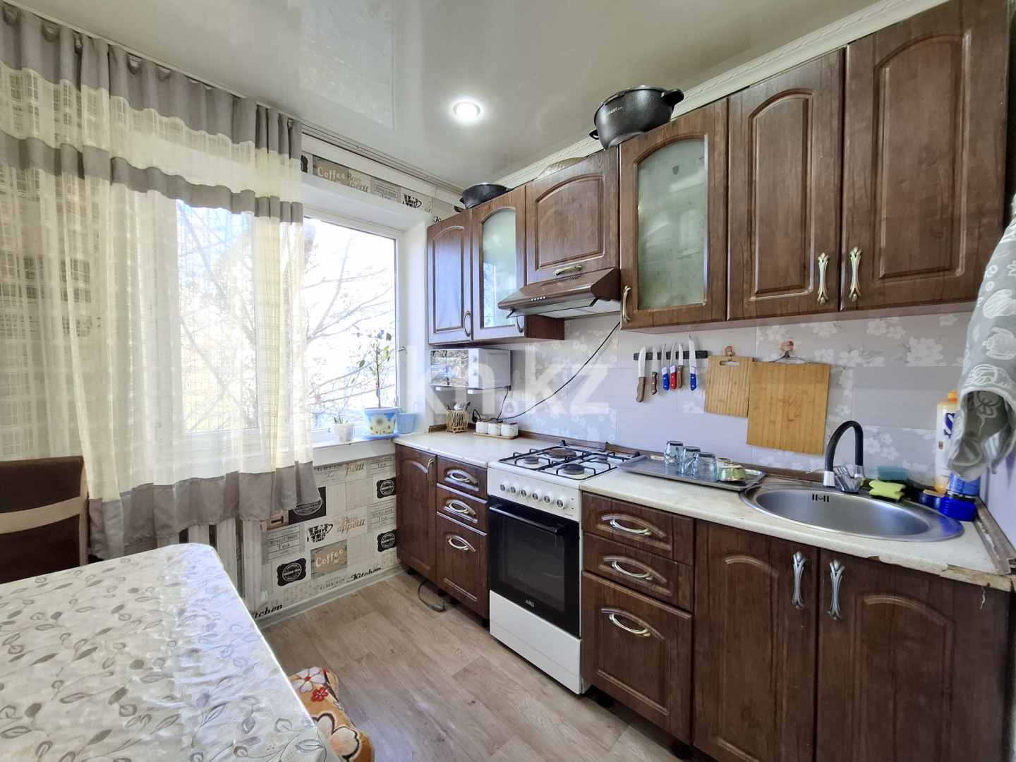 Продажа 3-комнатной квартиры, 62.5 м², 18-й мкр., дом  9 в Караганде - фото 8