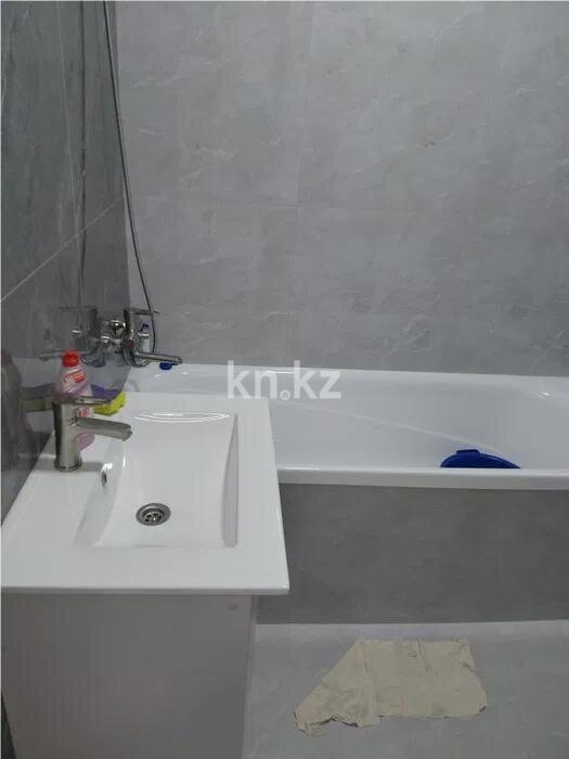 Продажа 2-комнатной квартиры, 66 м² в Караганде - фото 5
