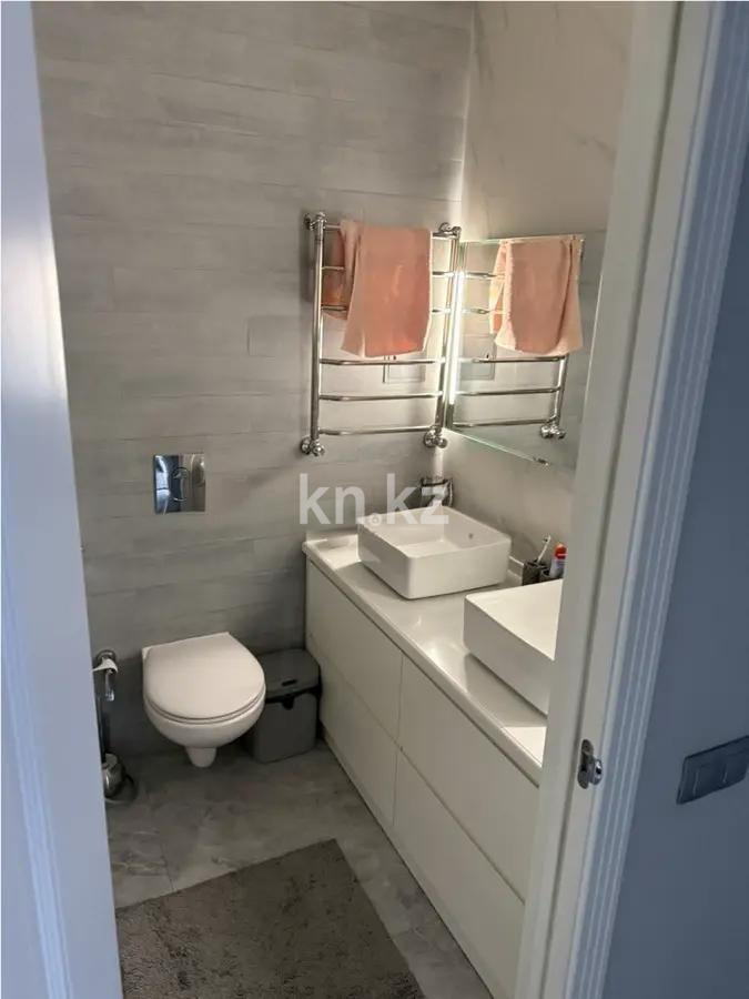 Продажа 2-комнатной квартиры, 65 м² в Алматы - фото 4