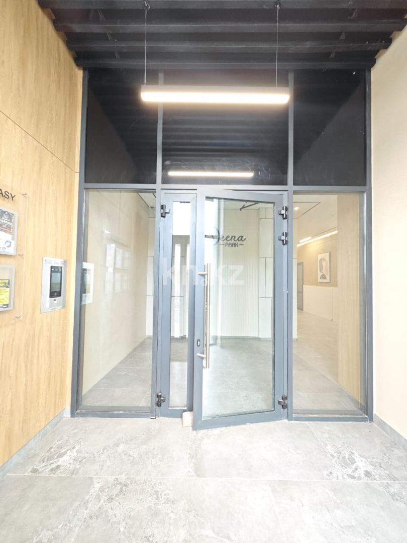 Продажа 3-комнатной квартиры, 89 м², ул. Дюсембекова, дом  83/3 в Караганде - фото 4