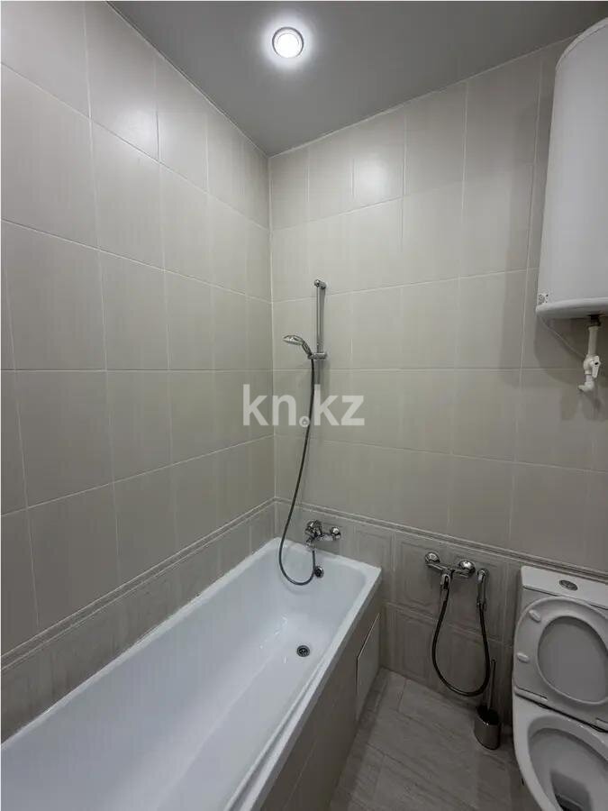 Продажа 2-комнатной квартиры, 62 м² в Караганде - фото 4