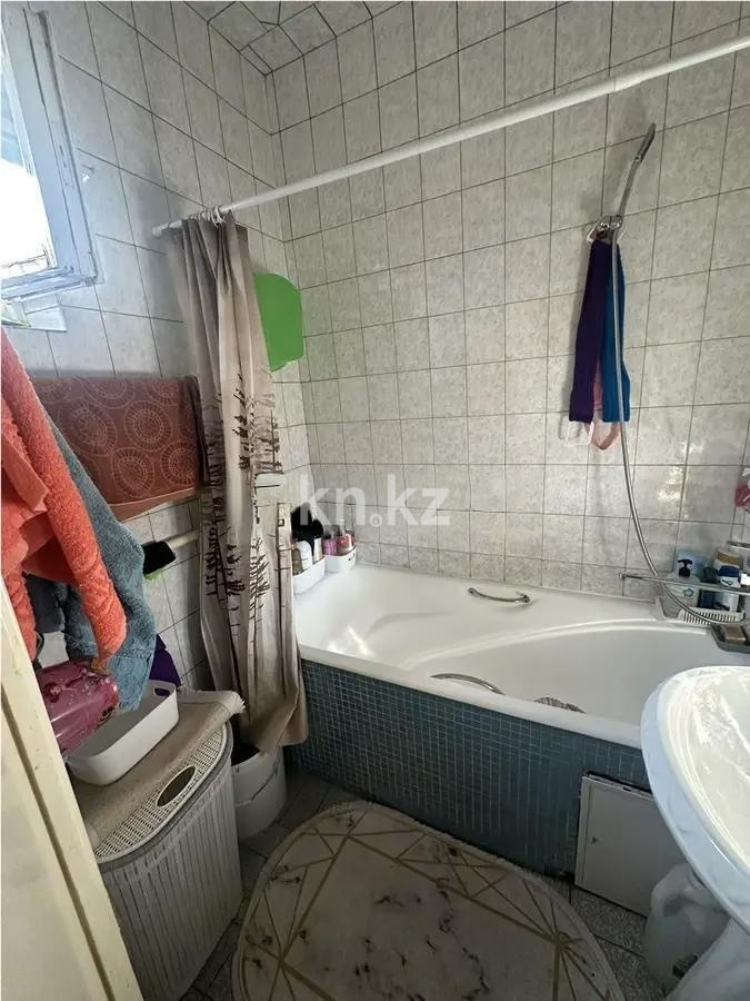 Продажа 3-комнатной квартиры, 64 м² в Алматы - фото 5