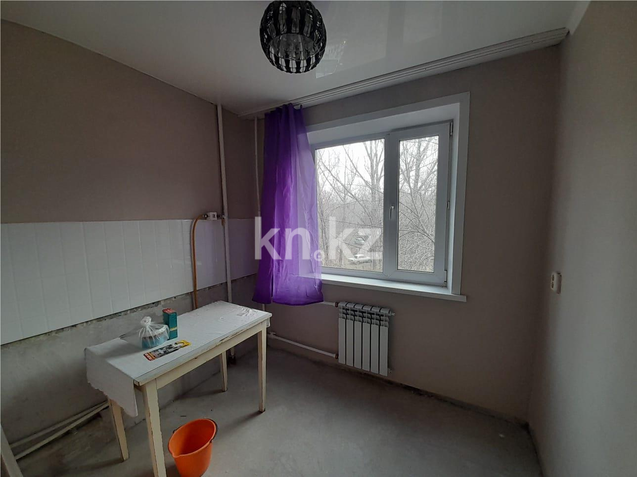 Продажа 1-комнатной квартиры, 30 м², ул. Ержанова, дом  38 в Караганде - фото 3