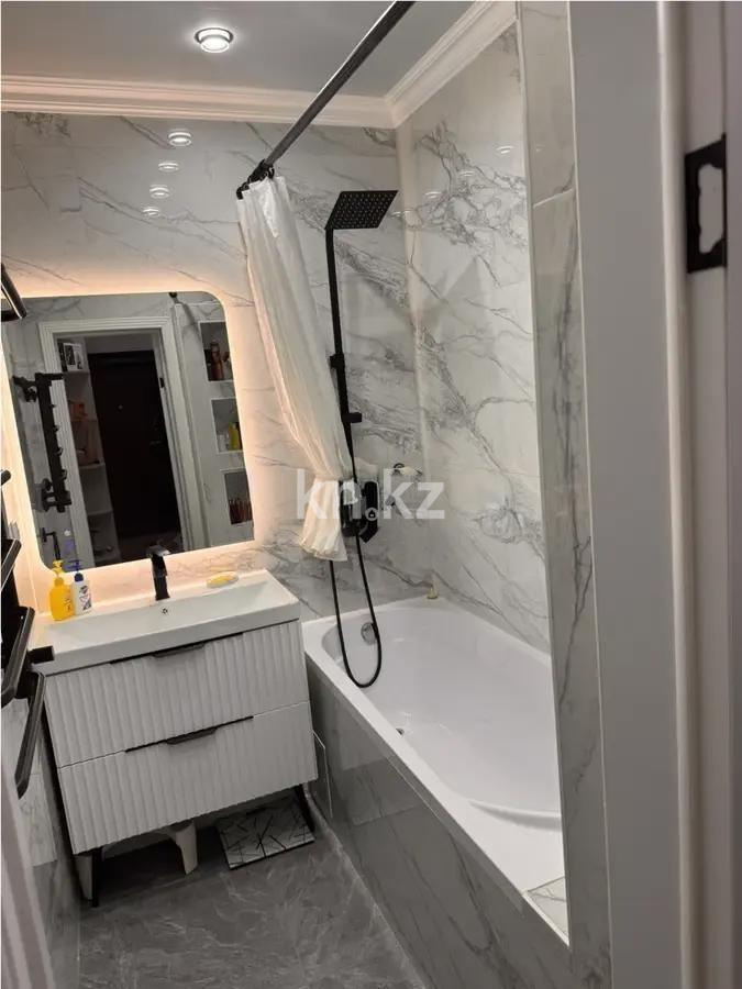 Продажа 2-комнатной квартиры, 67 м² в Алматы - фото 4