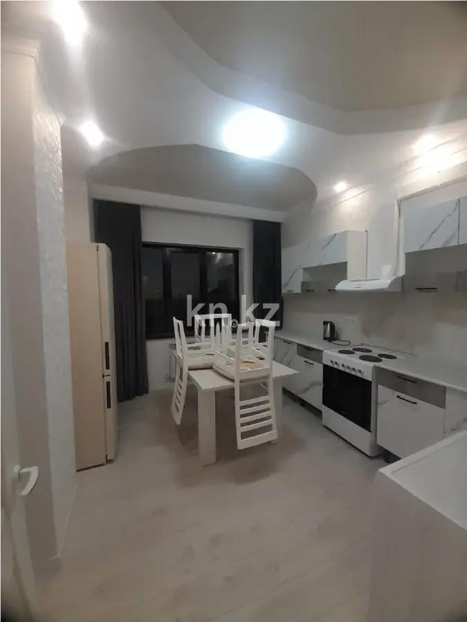 Продажа 2-комнатной квартиры, 70.7 м² в Алматы - фото 3