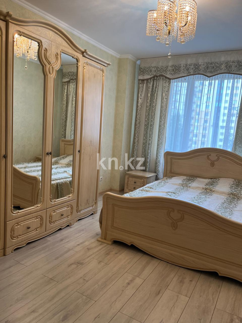 Продажа 4-комнатной квартиры, 105 м², ул. Сауран, дом  3/1 - район Абу Даби плазы в Астане - фото 9