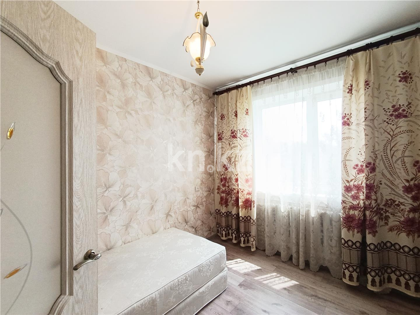 Продажа 3-комнатной квартиры, 48 м², мкр-н 23 в Караганде - фото 9