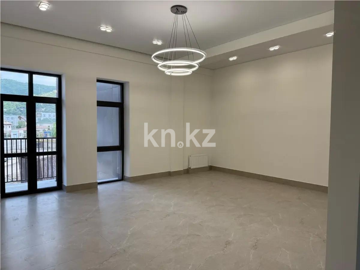 Продажа 4-комнатной квартиры, 156 м², ул. Салыкова, дом  40 в Алматы