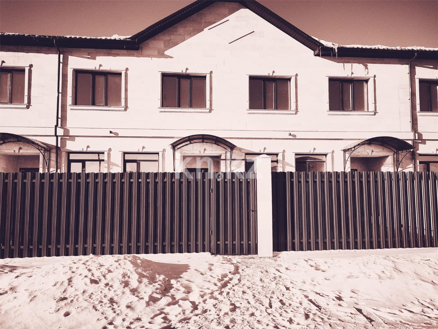 Продажа 4-комнатного дома, 145 м², ул. Ермекова в Караганде