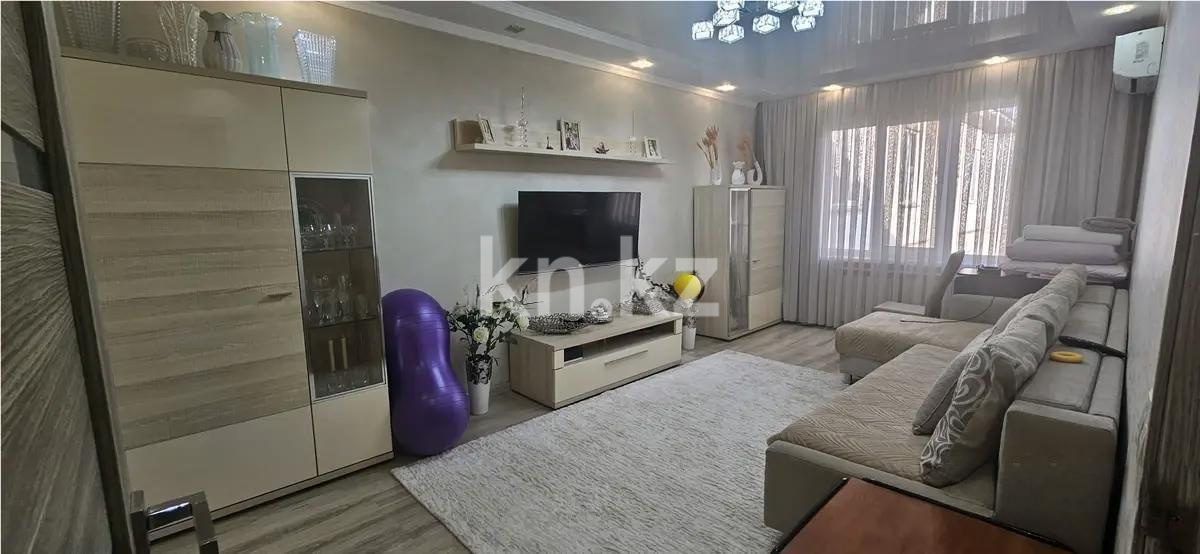 Продажа 4-комнатной квартиры, 89 м², мкр-н Аксай-3а, дом  43 в Алматы