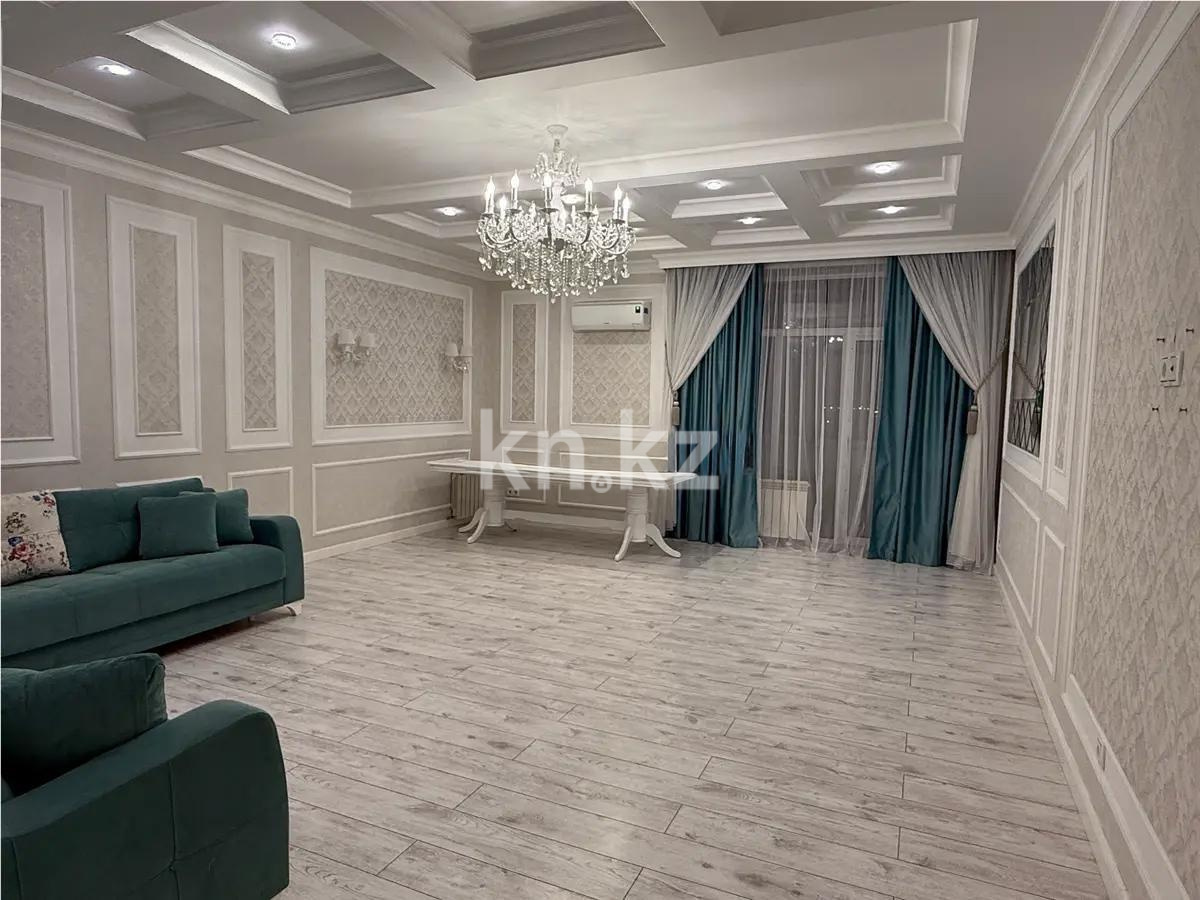Продажа 3-комнатной квартиры, 120 м², ул. Аманжолова, дом  41 в Караганде