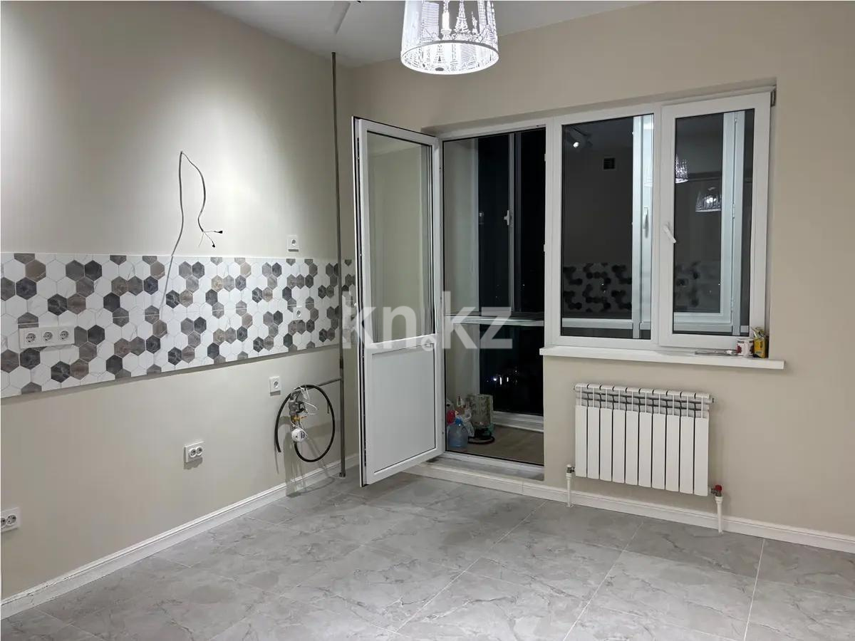 Продажа 2-комнатной квартиры, 73.3 м², ул. Жапсарбаева, дом  68 в Алматы - фото 2