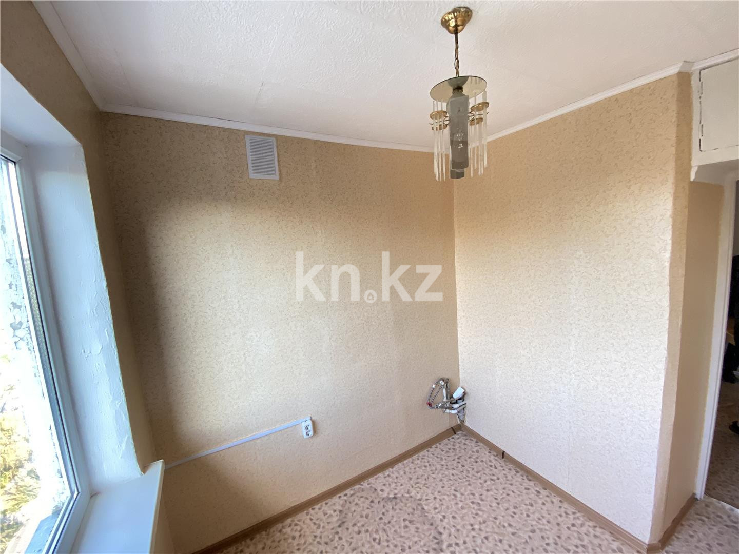 Продажа 3-комнатной квартиры, 54 м², 22-й мкр. в Караганде - фото 9