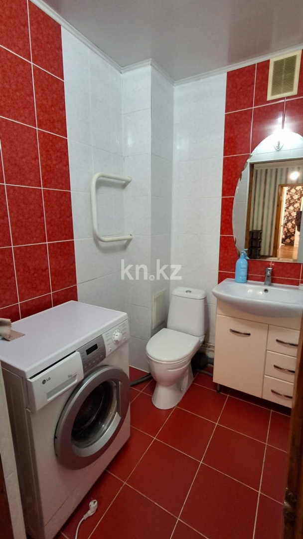 Аренда 2-комнатной квартиры, 51 м² в Уральске - фото 10