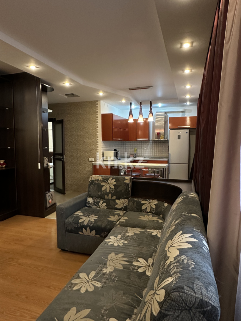 Аренда 1-комнатной квартиры, 42 м² в Астане