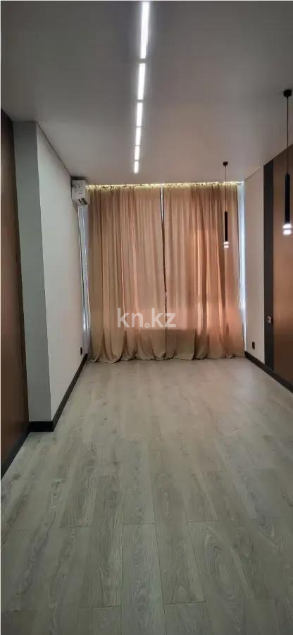 Продажа 3-комнатной квартиры, 98 м², пр. Абая, дом  160 в Алматы - фото 3