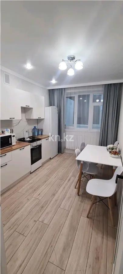 Продажа 1-комнатной квартиры, 58 м², ул. Нажимеденова, дом  19 в Астане - фото 3