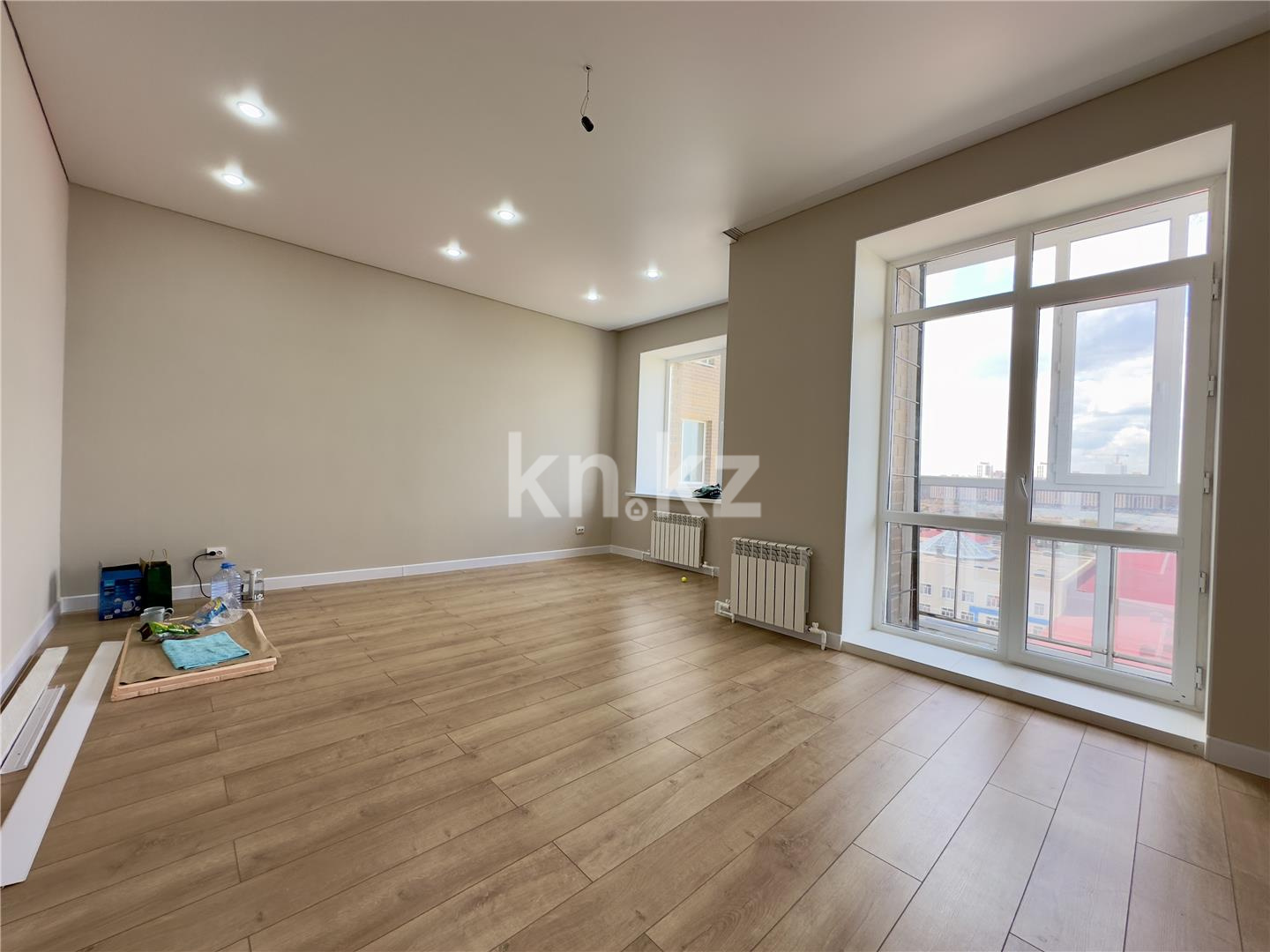 Продажа 3-комнатной квартиры, 97 м², пр. Шахтеров, дом  68 в Караганде - фото 8