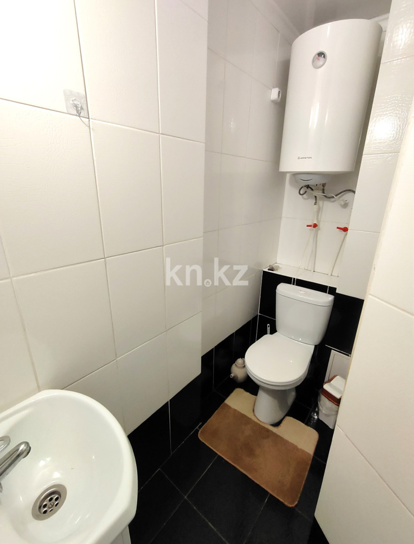 Продажа 3-комнатной квартиры, 76 м², ул. Таттимбета, дом  10 в Караганде - фото 16