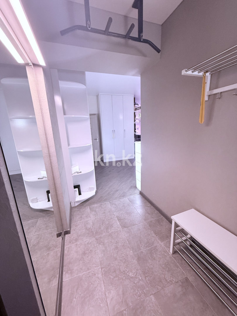 Аренда 1-комнатной квартиры, 49.9 м², ул. Жарокова, дом  137 в Алматы - фото 6