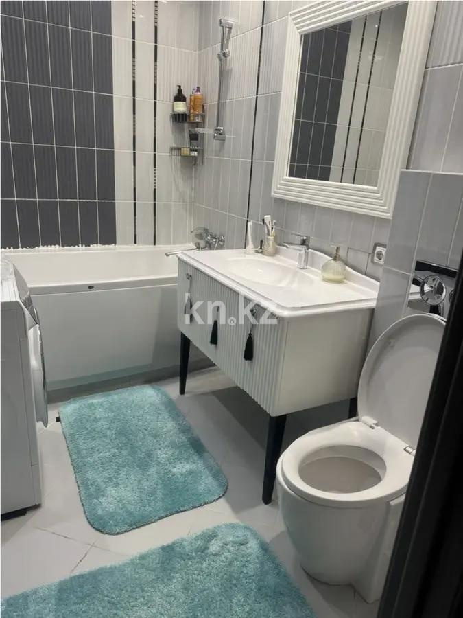 Продажа 3-комнатной квартиры, 105 м², пр. Аль-Фараби, дом  7/4а в Алматы - фото 4