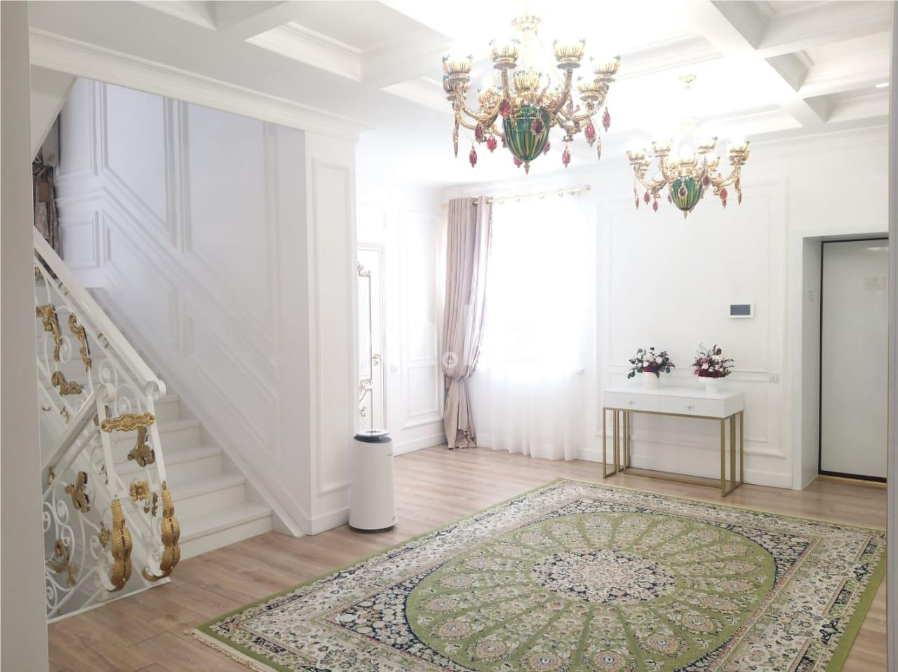 Продажа 5-комнатного дома, 520 м², ул. Муканова в Караганде - фото 47