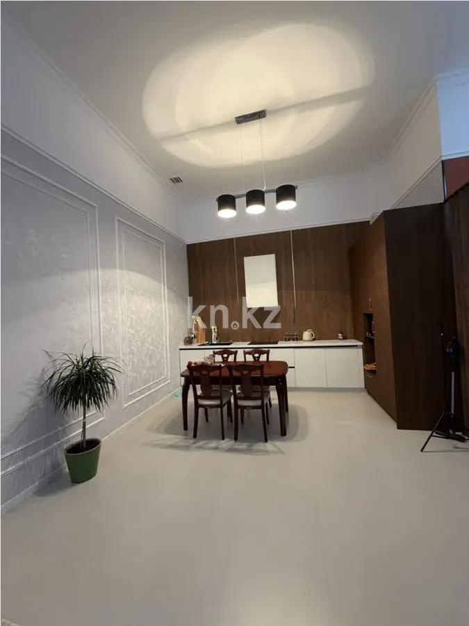 Продажа 3-комнатной квартиры, 100 м², ул. Калдаякова, дом  2/2 в Астане - фото 3