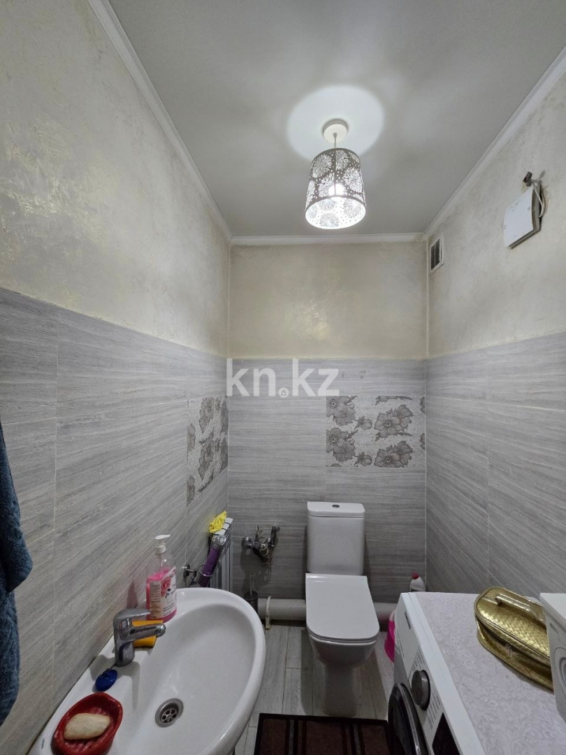 Продажа 2-комнатной квартиры, 64.4 м² в Алматы - фото 20