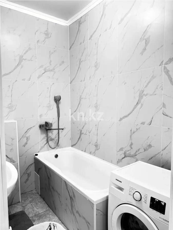 Продажа 1-комнатной квартиры, 41 м², ул. Орынбор, дом  13 в Астане - фото 4
