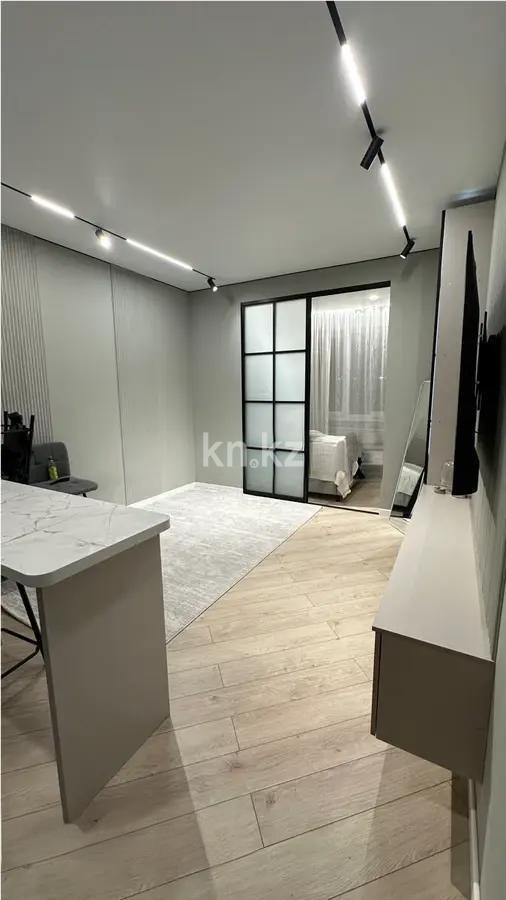 Продажа 1-комнатной квартиры, 30 м², мкр-н 20, дом  18 в Алматы