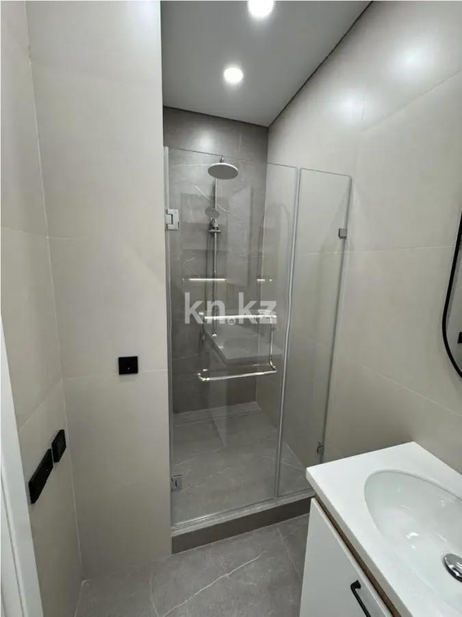 Продажа 3-комнатной квартиры, 67.7 м² в Алматы - фото 6