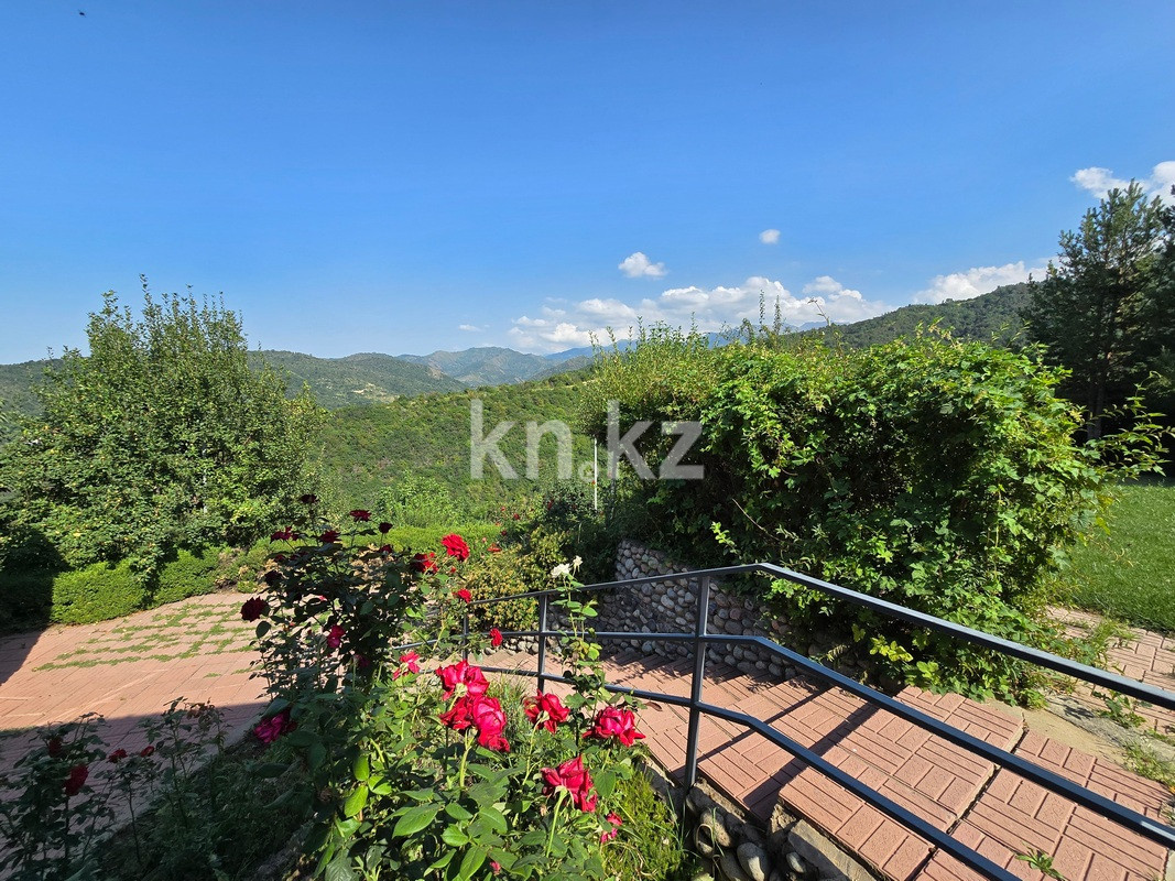 Продажа 5-комнатного дома, 209 м², ул. Ладушкина, дом  173 в Алматы - фото 8