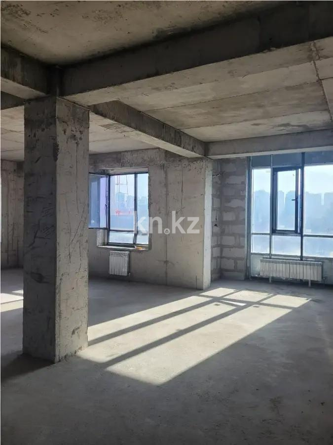 Продажа 2-комнатной квартиры, 83 м², пр. Абая, дом  28а в Алматы - фото 2