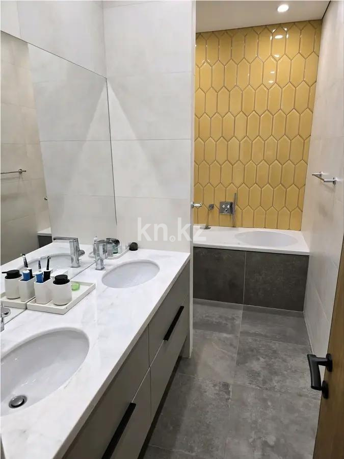 Продажа 4-комнатной квартиры, 156.5 м² в Астане - фото 5